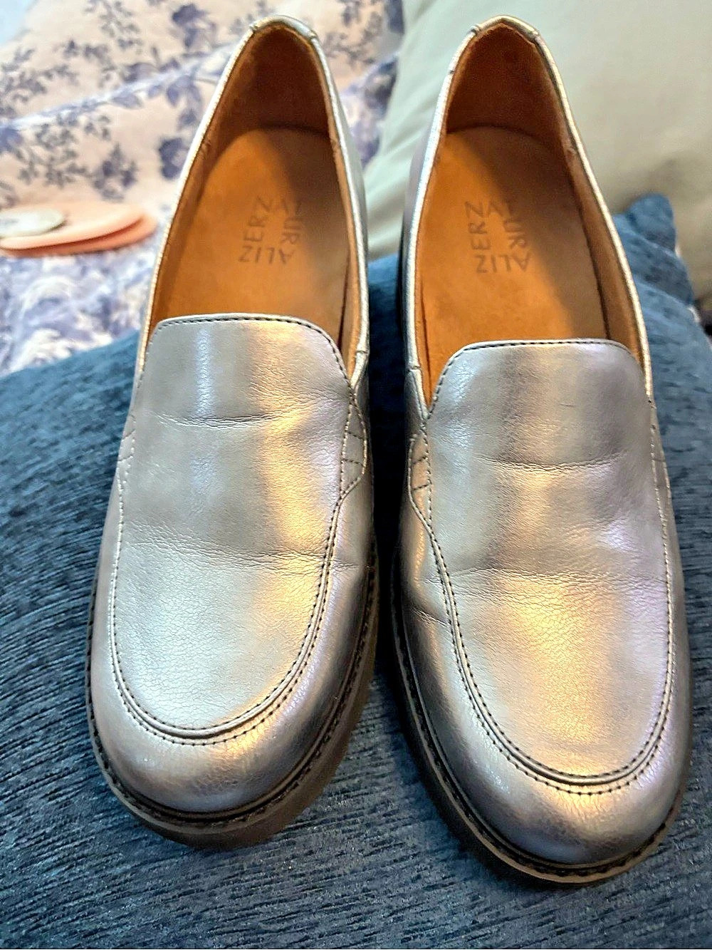 Naturalizer Callie-Moc Platform Loafer Metallic Silver